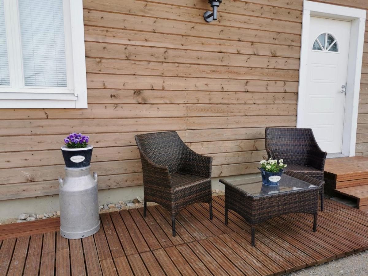 Ferienwohnung Majoitus Valkea Nunnanen Exterior foto